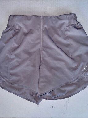 lululemon athletica Women's Athletic Shorts in Light Gray